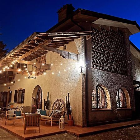Bed and Breakfast Casale I Tigli Лукка Экстерьер фото